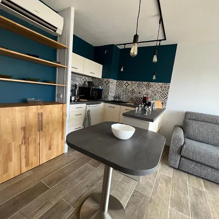 Baie Des Anges Apartmán *