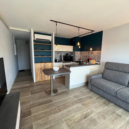 Baie Des Anges Apartmán *